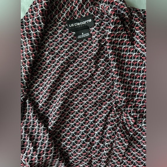 Liz Claiborne Career Sleeveless Tie Neck Blouse in Size Small - Picture 2 of 5
